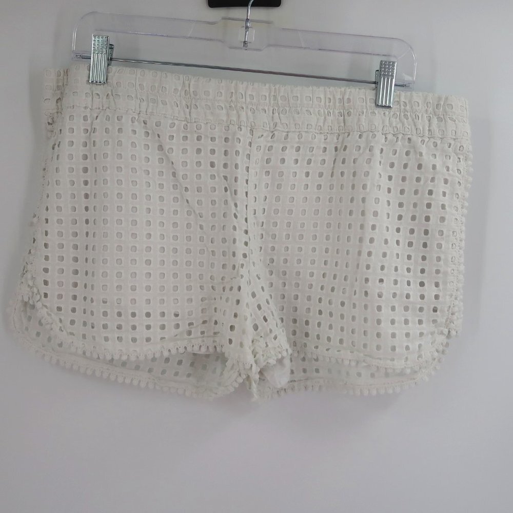 Lilly Pulitzer for Target White Eyelet Style Shorts Size Large